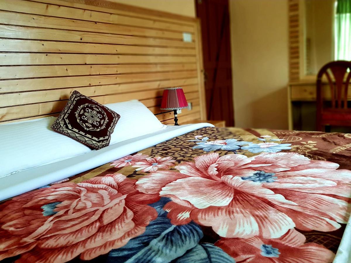 Hotel Diplomat Pókhara Exteriér fotografie
